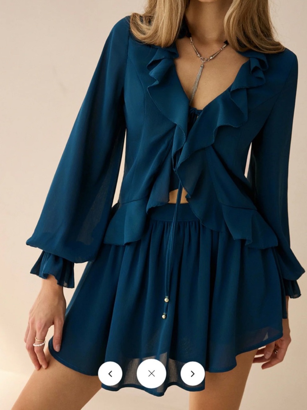 Commense Chiffon Ruffled Long-Sleeve Top. And Shorts Set - XL